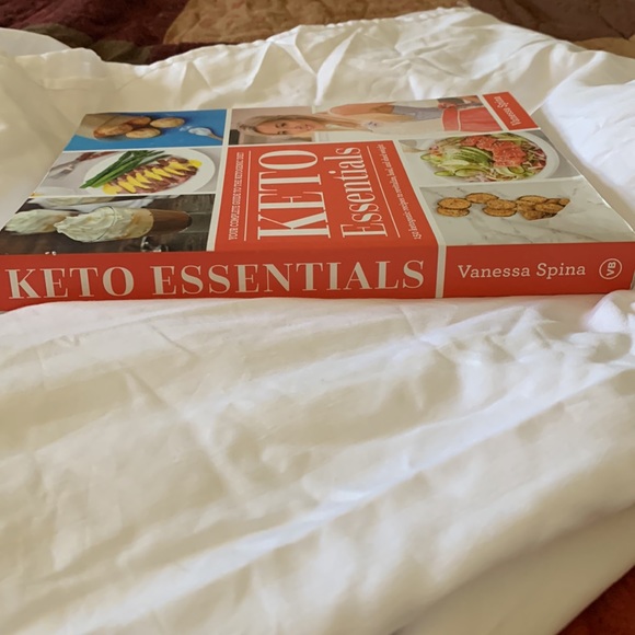 Keto essentials recipe book by Vanessa Spina. - Picture 4 of 8